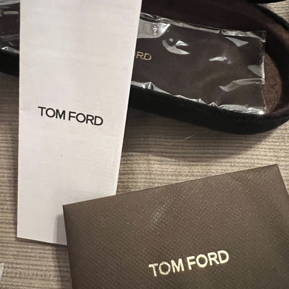 Authentic Tom Ford ladies sunglasses. new with tag. - Picture 6 of 8